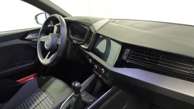 Audi Q4 e tron 40 Business, Anno 2022, KM 33504 - Hauptbild