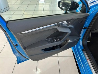Audi Q3 RS SPB quattro S tronic, Anno 2022, KM 17900 - Hauptbild