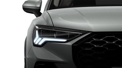 Audi Q3 35 TDI S tronic Business Advanced, Anno 2022, KM 26163 - Hauptbild