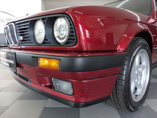 BMW 325 i E30 Cabrio Automatik/M-Fahrwerk/Sportsitze - Hauptbild