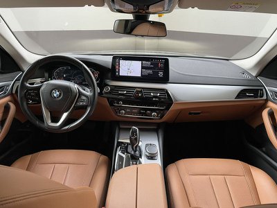 BMW Serie 5 520d 48V xDrive Touring, Anno 2021, KM 90000 - Hauptbild
