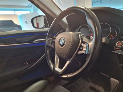 BMW 520 d automatico (rif. 20555602), Anno 2015, KM 275000 - Hauptbild