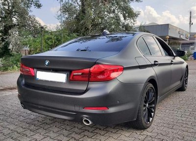 BMW Serie 5 530e xDrive Luxury, Anno 2020, KM 16000 - Hauptbild