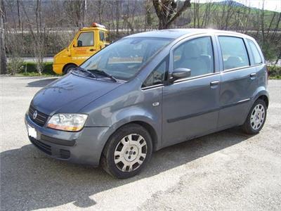 Fiat Idea 1.4 16v Dynamic, Anno 2004, KM 142000 - Hauptbild