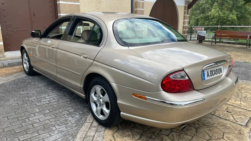 JAGUAR S-Type 4.0 V8 - Hauptbild