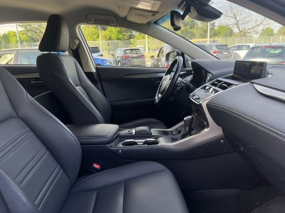 LEXUS NX 300 Hybrid 4WD Luxury (rif. 19012124), Anno 2018, KM 33 - Hauptbild