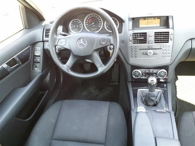 Mercedes Benz CLA SH.BRAKE 200D (CDI) SENSATION 7G DCT, Anno 201 - Hauptbild