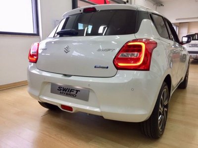 Suzuki Swift 1.2 Hybrid Top Solo 13.000KM !!!, Anno 2021, KM 130 - Hauptbild